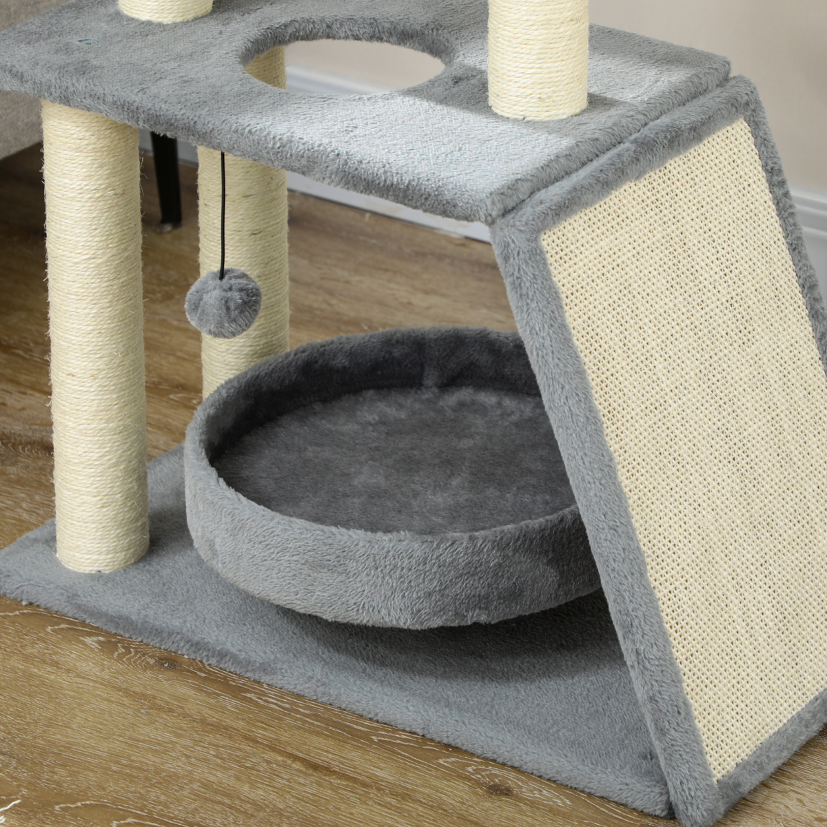 The 'Vista' Five-Surface Cat Activity Centre (76cm)